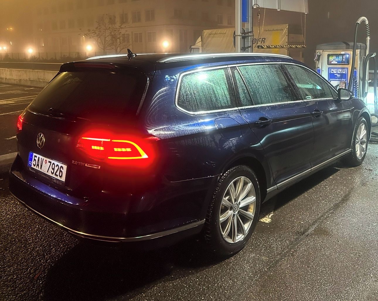 Volkswagen Passat, Volkswagen Passat 2.0 TDI TOP - fotka 3
