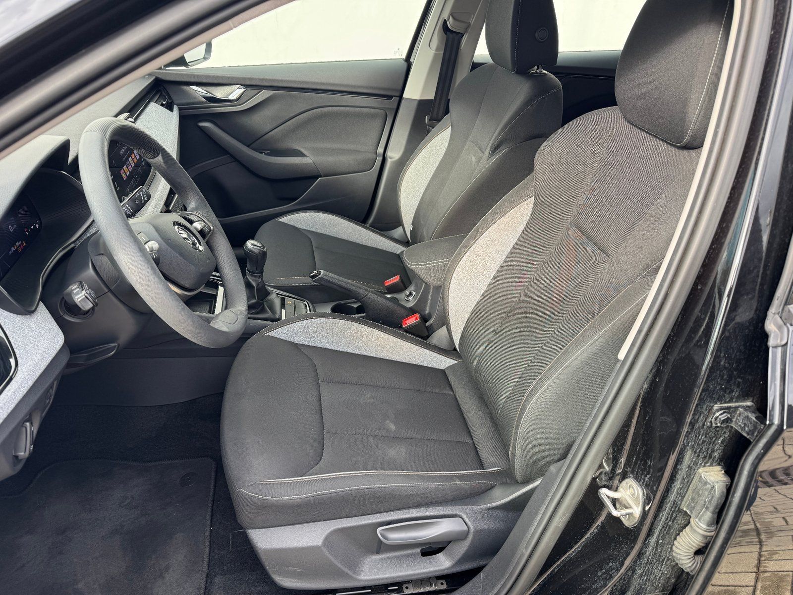 Škoda Scala, Scala 1.0 TSi 85kW 6MF - fotka 5