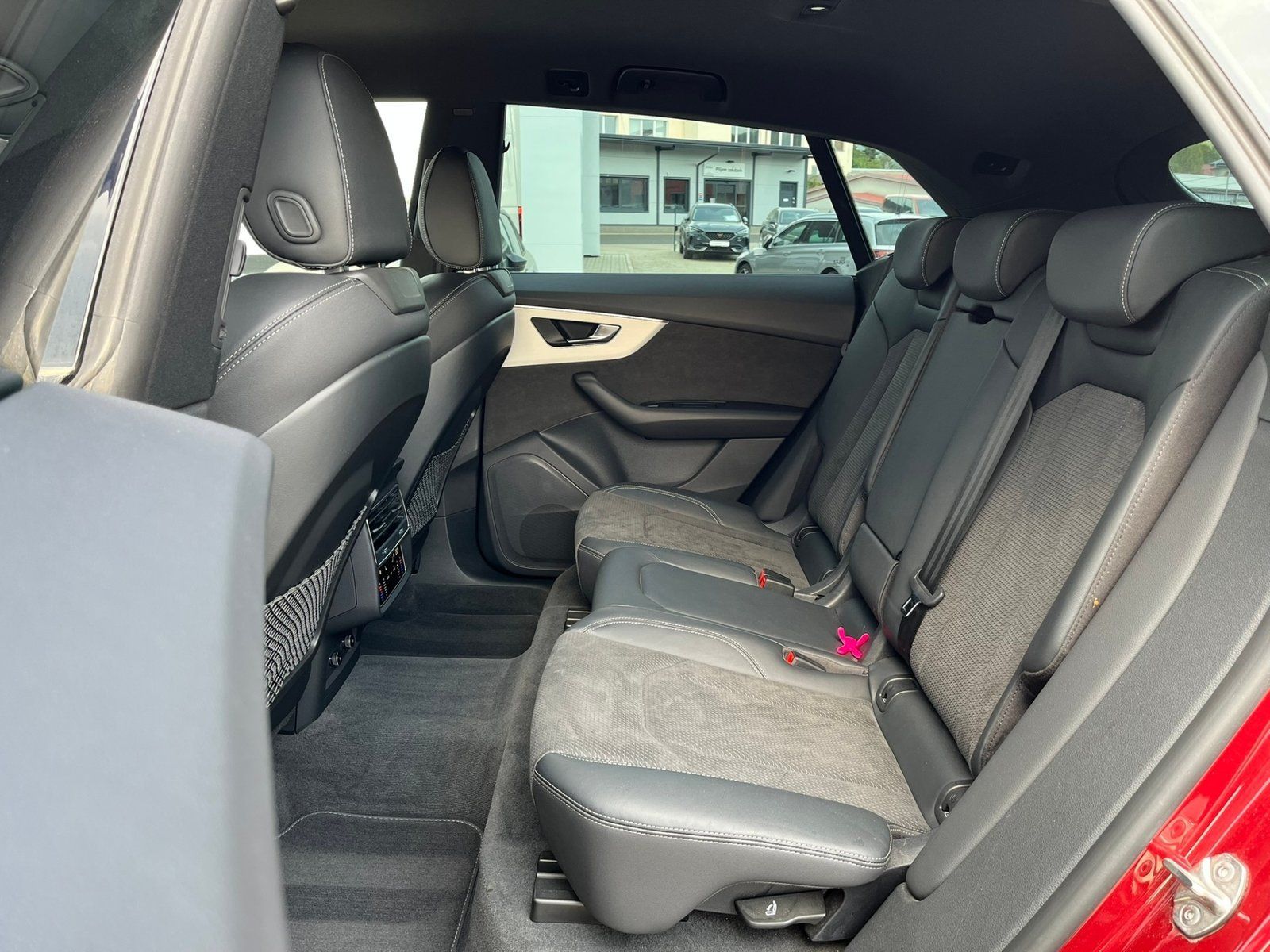Audi Q8, Audi Q8 50 TDI 3.0 210kW - fotka 6