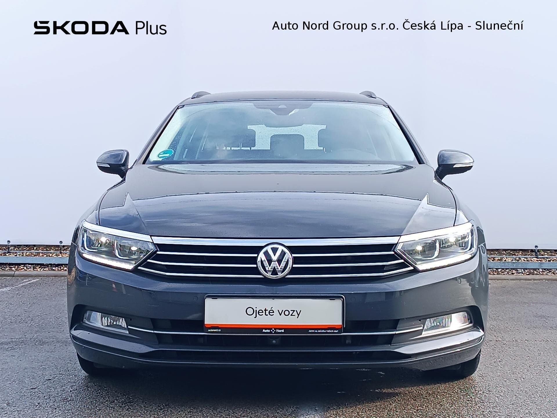 Volkswagen Passat, Passat Comfort Var. 2,0TDi / - fotka 4