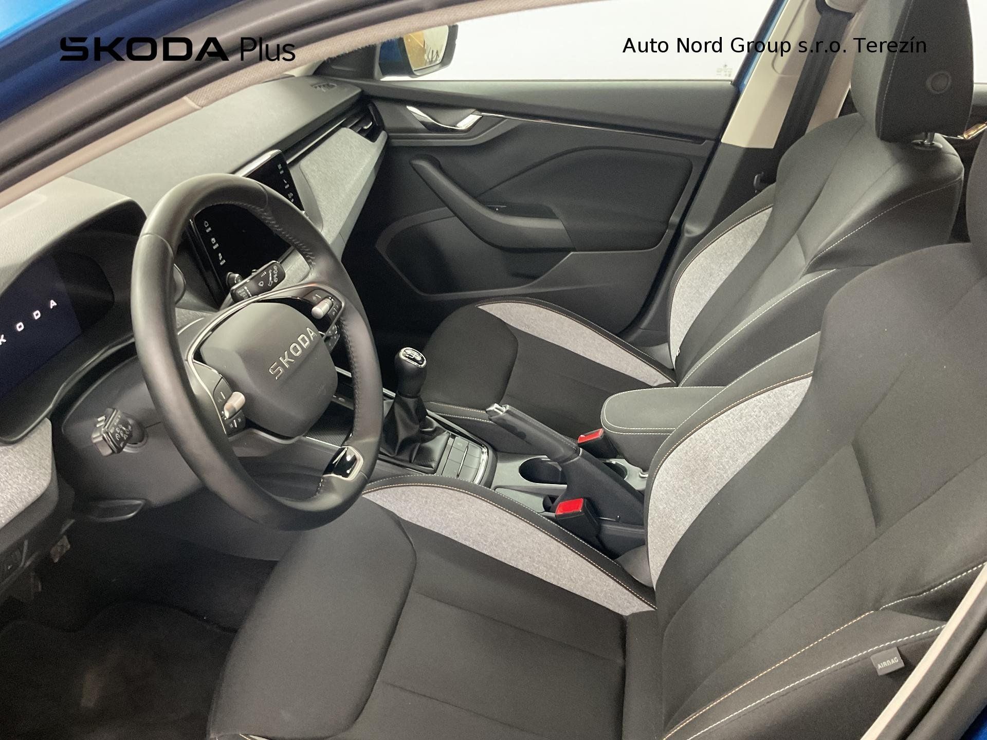 Škoda Scala, 1.0 TSI 85kW Selection - fotka 5