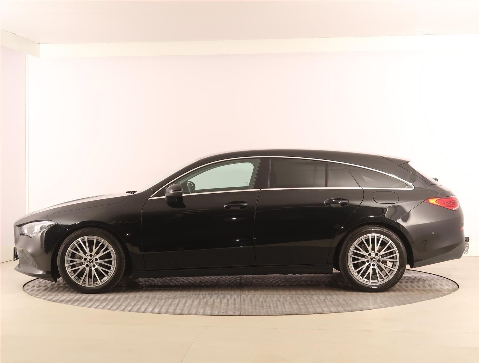 Mercedes-Benz CLA, 180, Automat, Serv.kniha, Kůže - fotka 3
