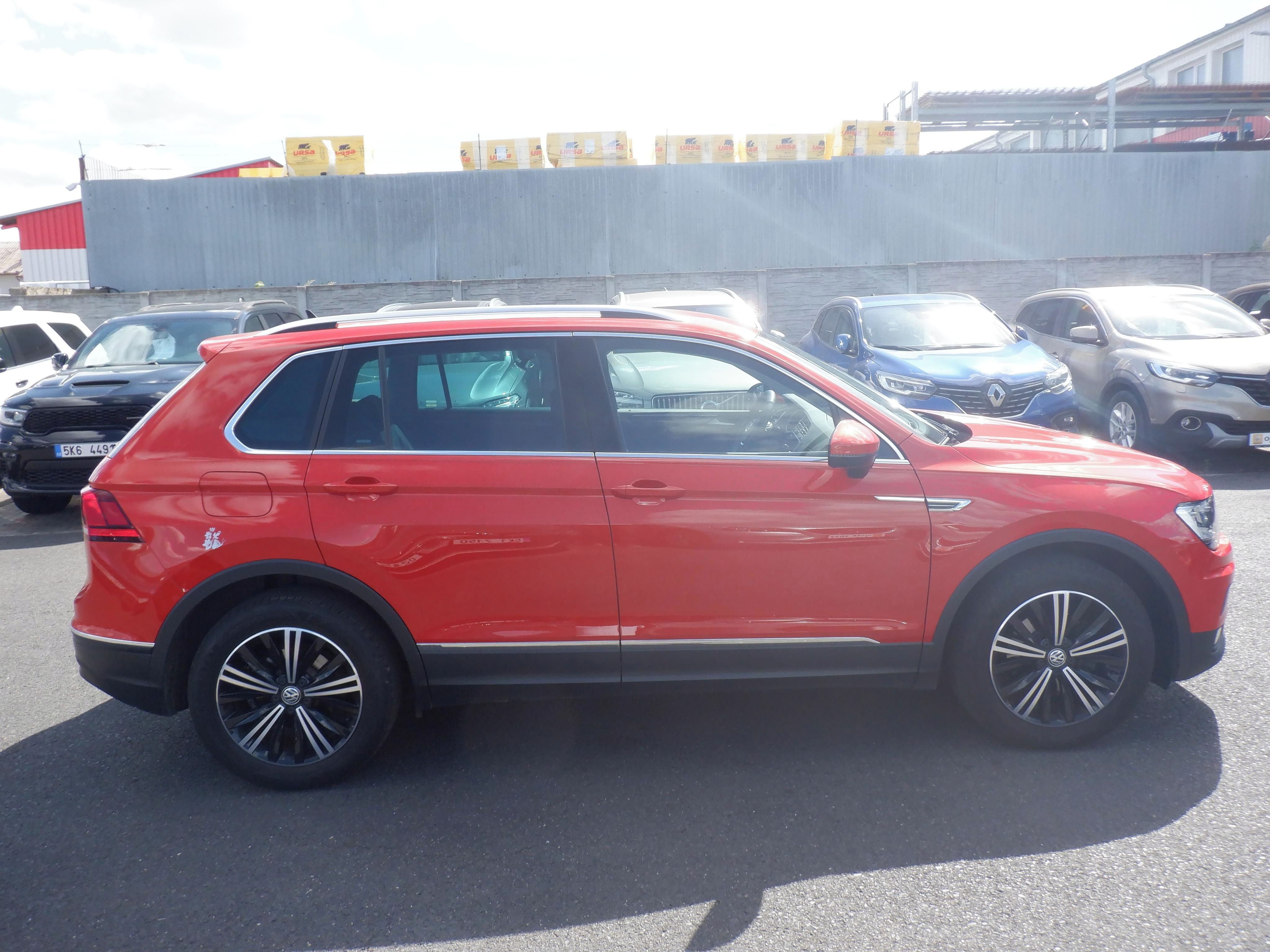 Volkswagen Tiguan, 1.4 TSI BlueMotion,1.maj.ČR - fotka 4