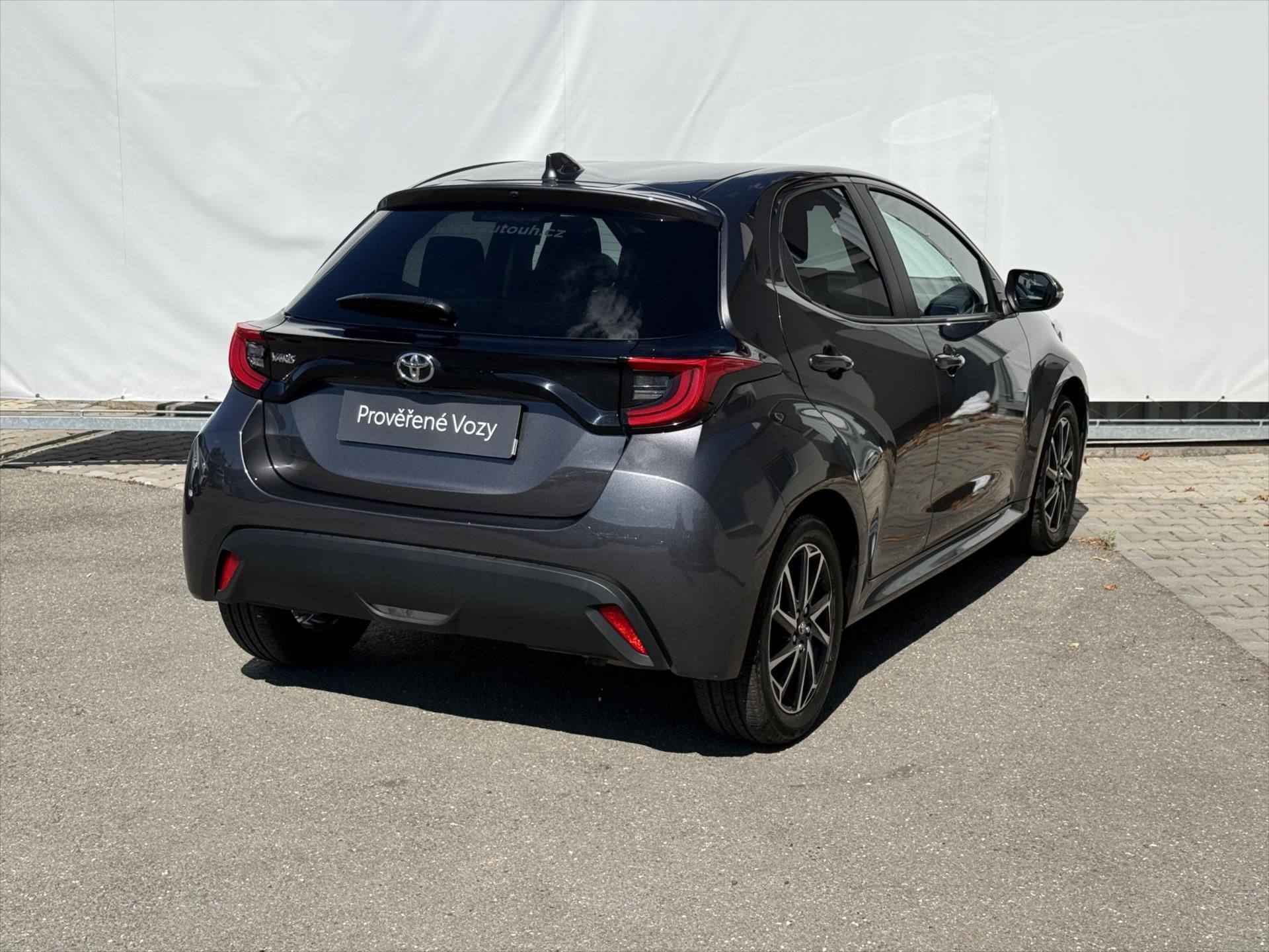 Toyota Yaris, 1,5 Comfort Tech Style - fotka 6