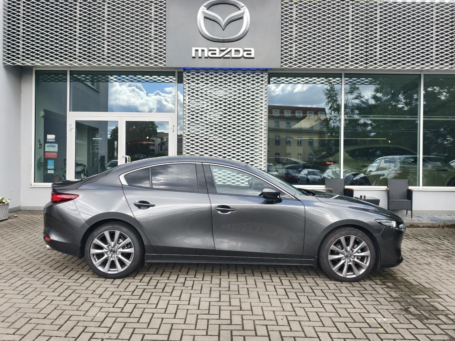 Mazda 3, 2.5i G140 EXCLUSIVE-LINE A/T - fotka 5