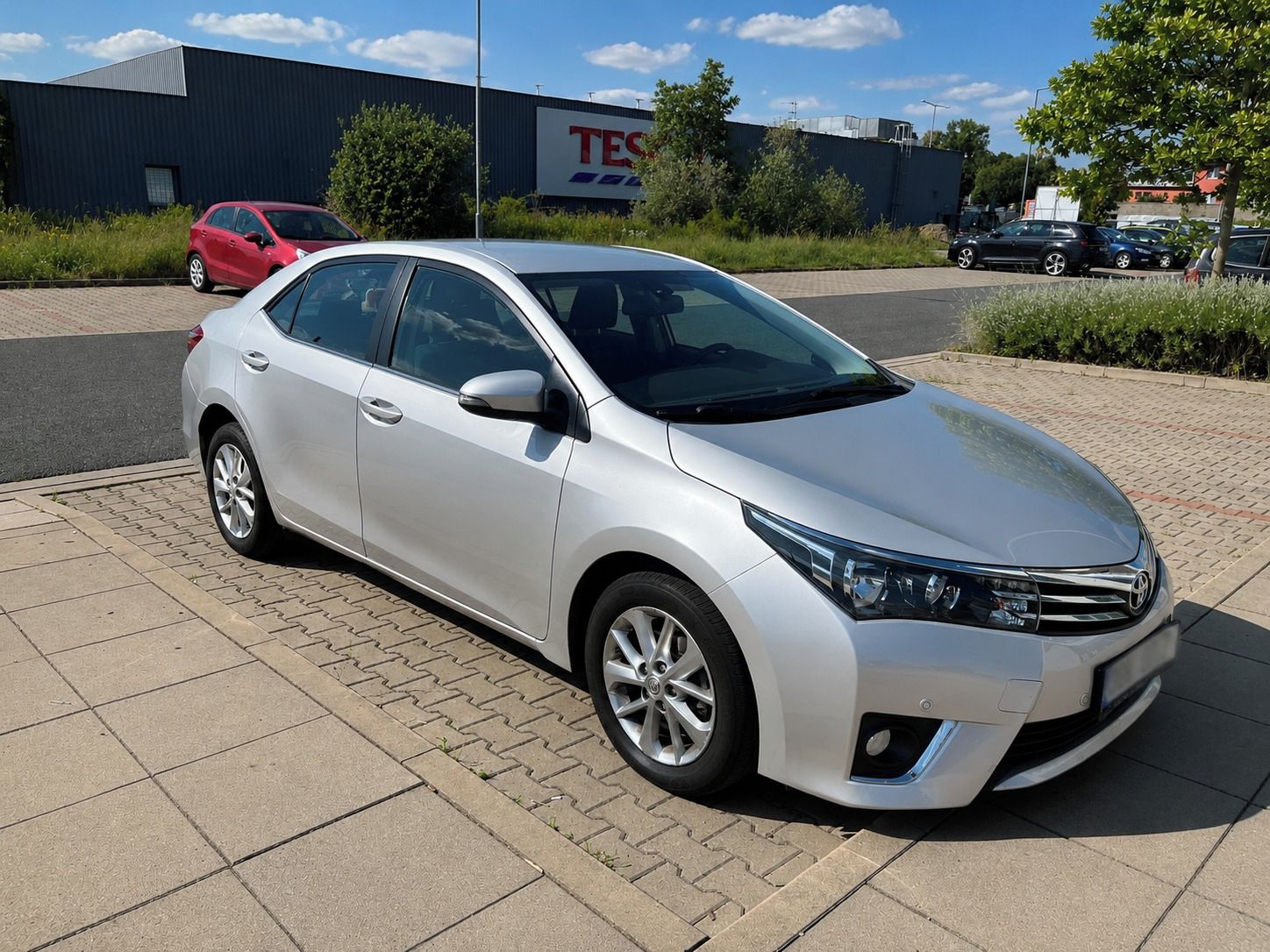 Toyota Corolla, TOYOTA COROLLA 1.6 VALVEMATIC - fotka 2