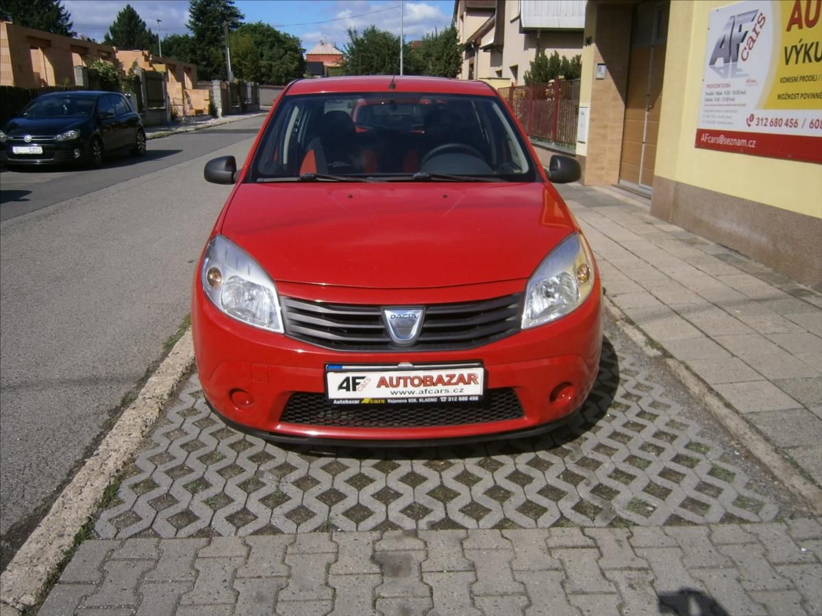 Dacia Sandero, 1,2 i 55 KW - fotka 2