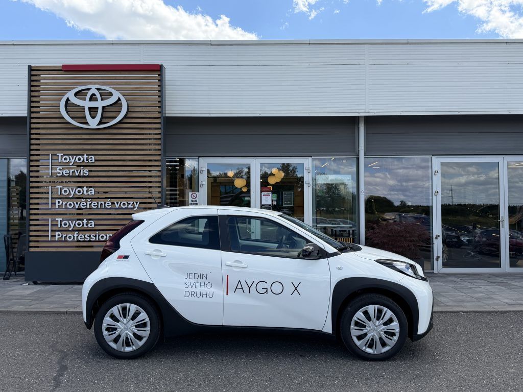 Toyota Aygo, X 1.0L CVT Comfort - fotka 3
