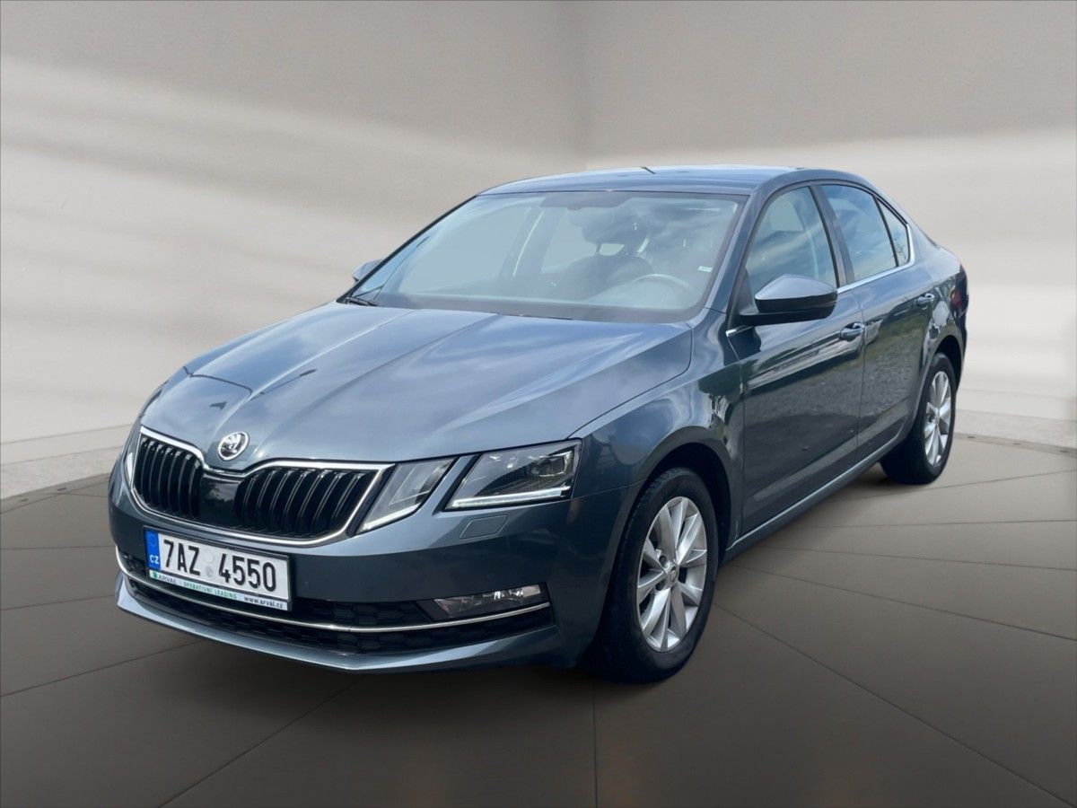Škoda Octavia, 2,0 110 Style - fotka 3