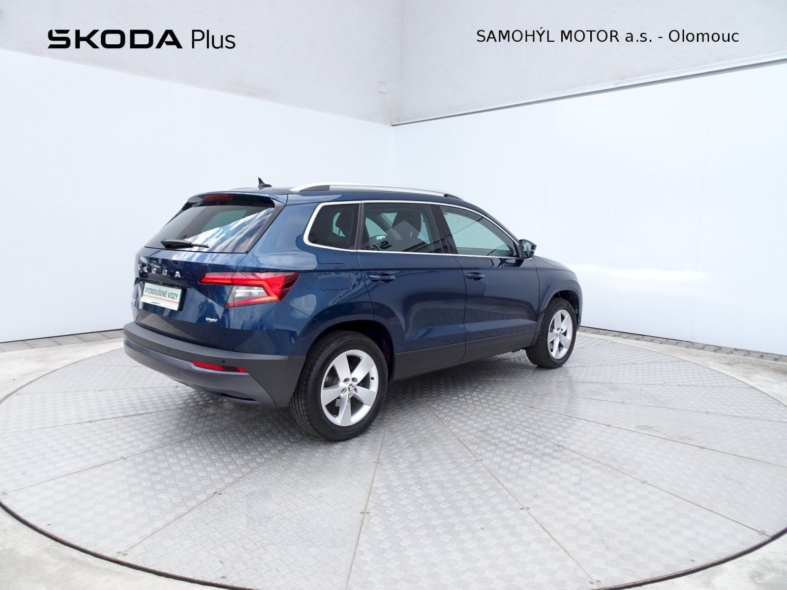 Škoda Karoq, 2.0TDI DSG 4x4 Style Plus - fotka 2