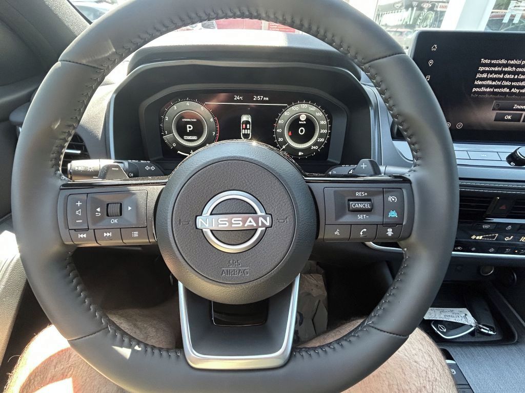 Nissan Qashqai, 1.3DIG-T 158PS AT Tekna - fotka 5