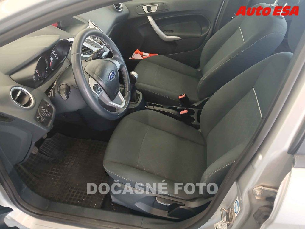 Ford Fiesta, 1.25 i - fotka 3