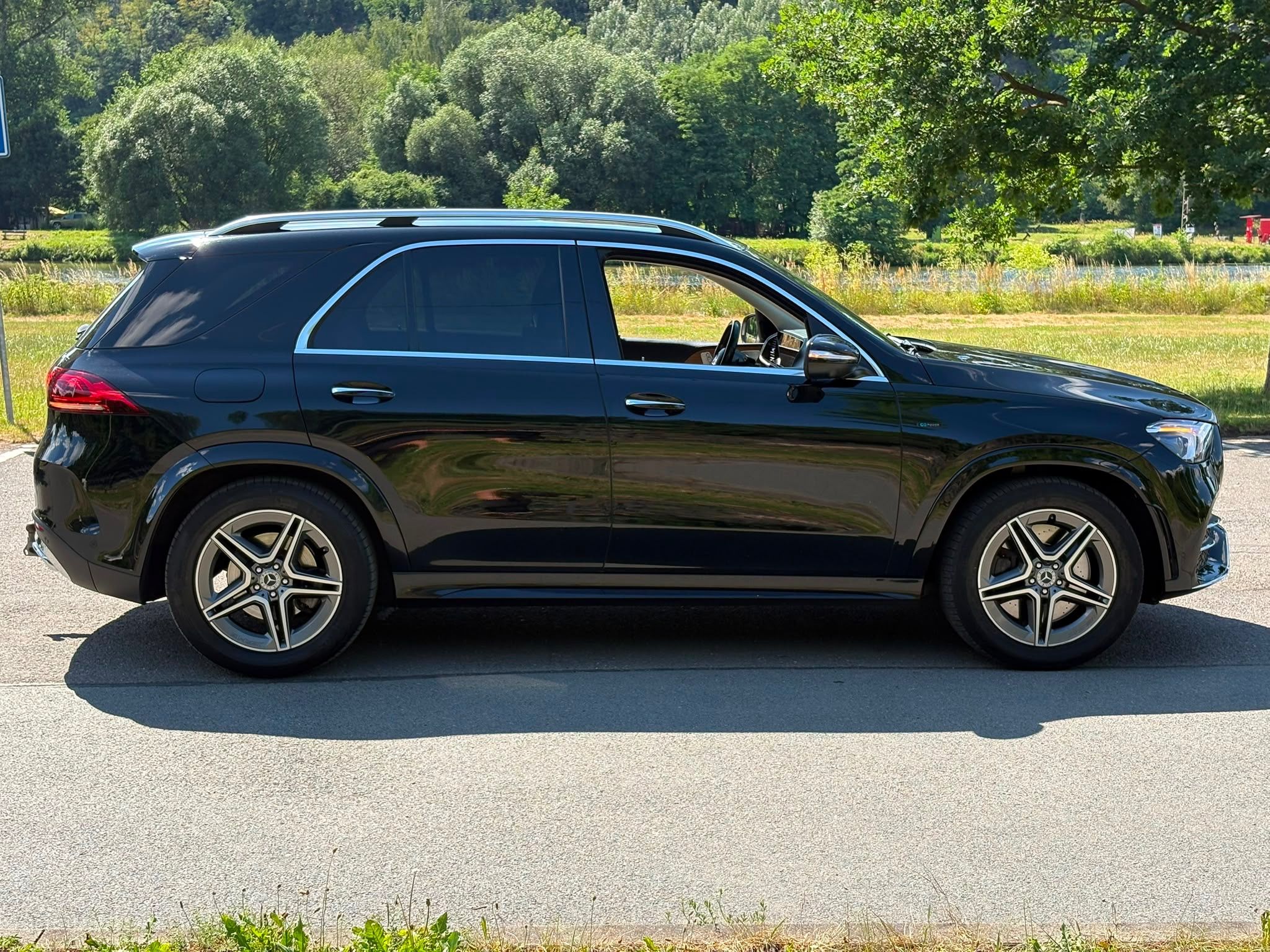 Mercedes-Benz GLE, Mercedes-Benz GLE 350de 4MATIC - fotka 4
