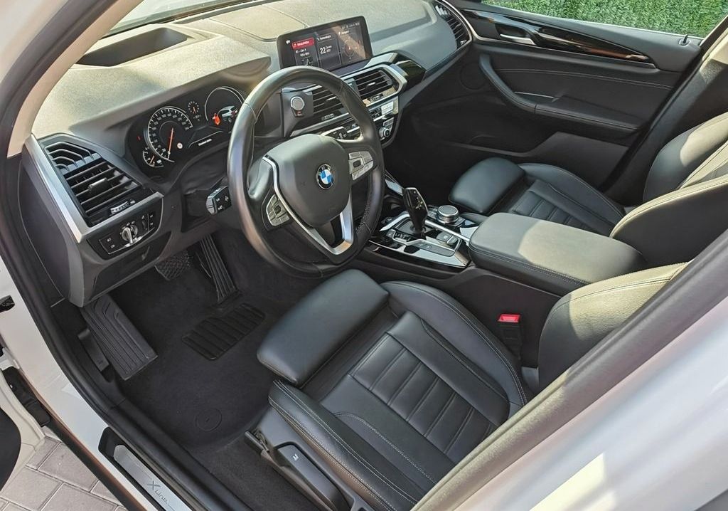 BMW X3, 30i xDrive HeadUp - fotka 6