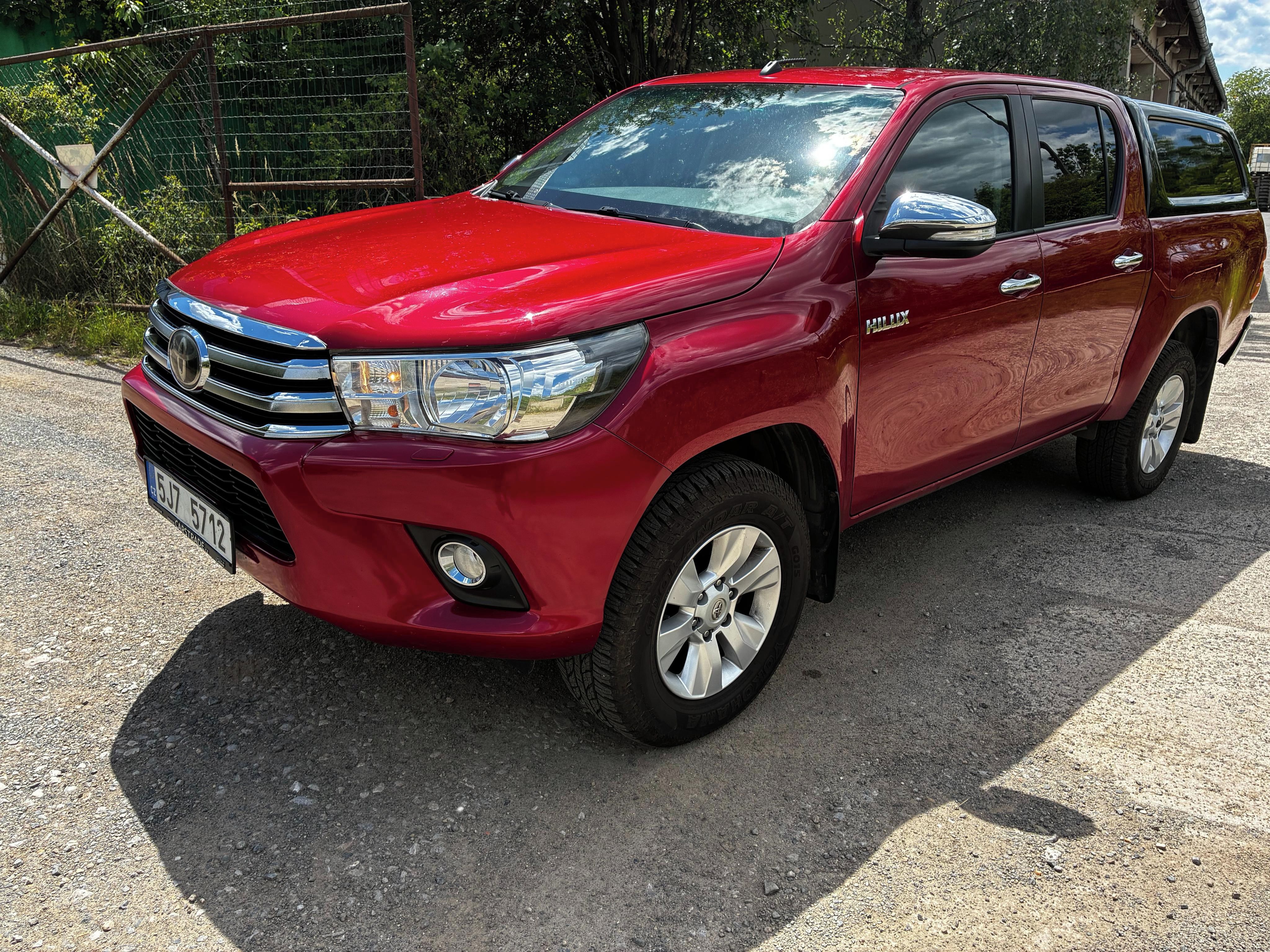 Toyota Hilux, toyota hilux 2,4wd servisano