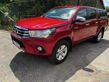 toyota hilux 2,4wd servisano