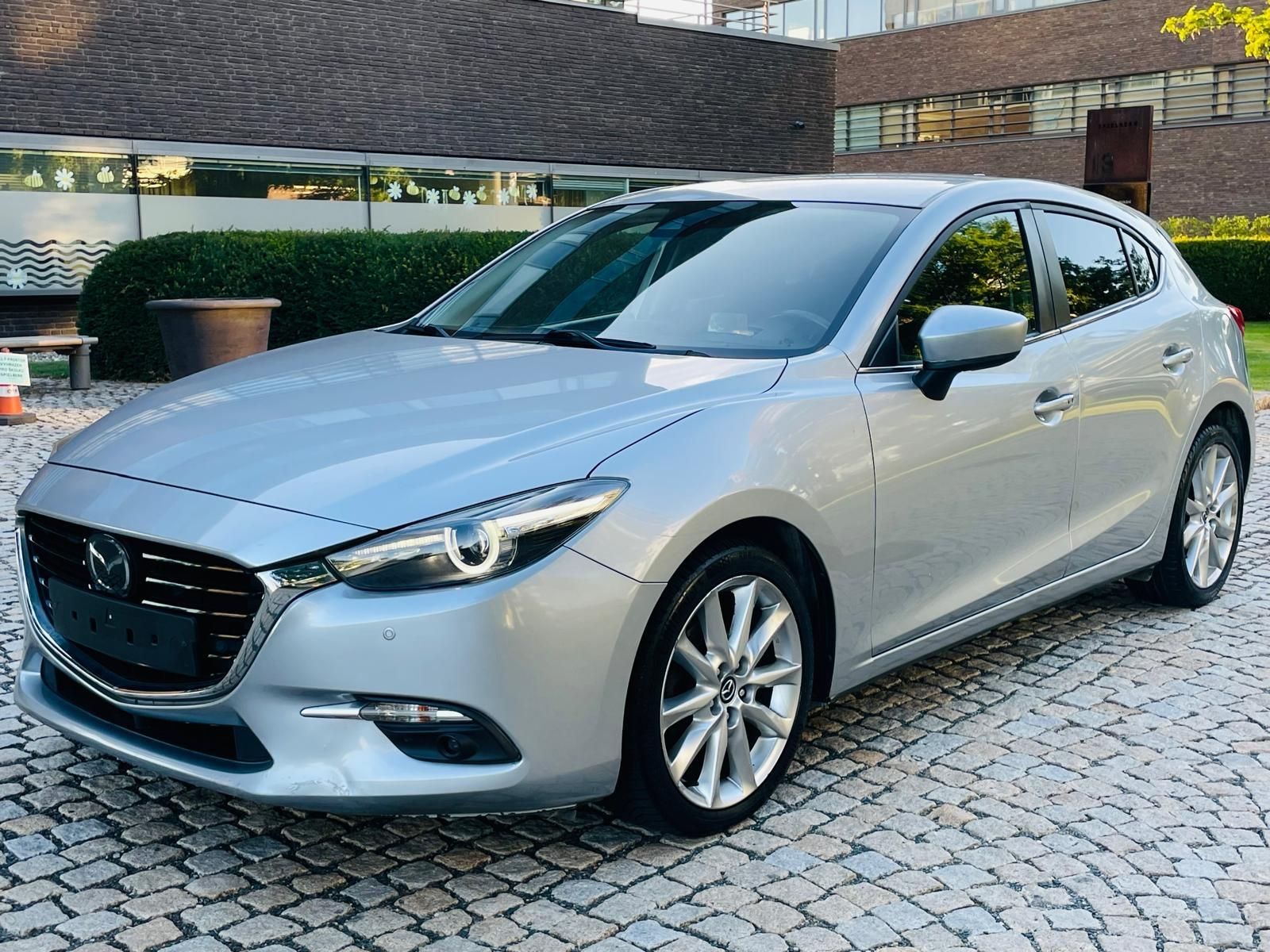 Mazda 3, 2.0i AUTOMAT LED KAMERA VÝHŘEV - fotka 4