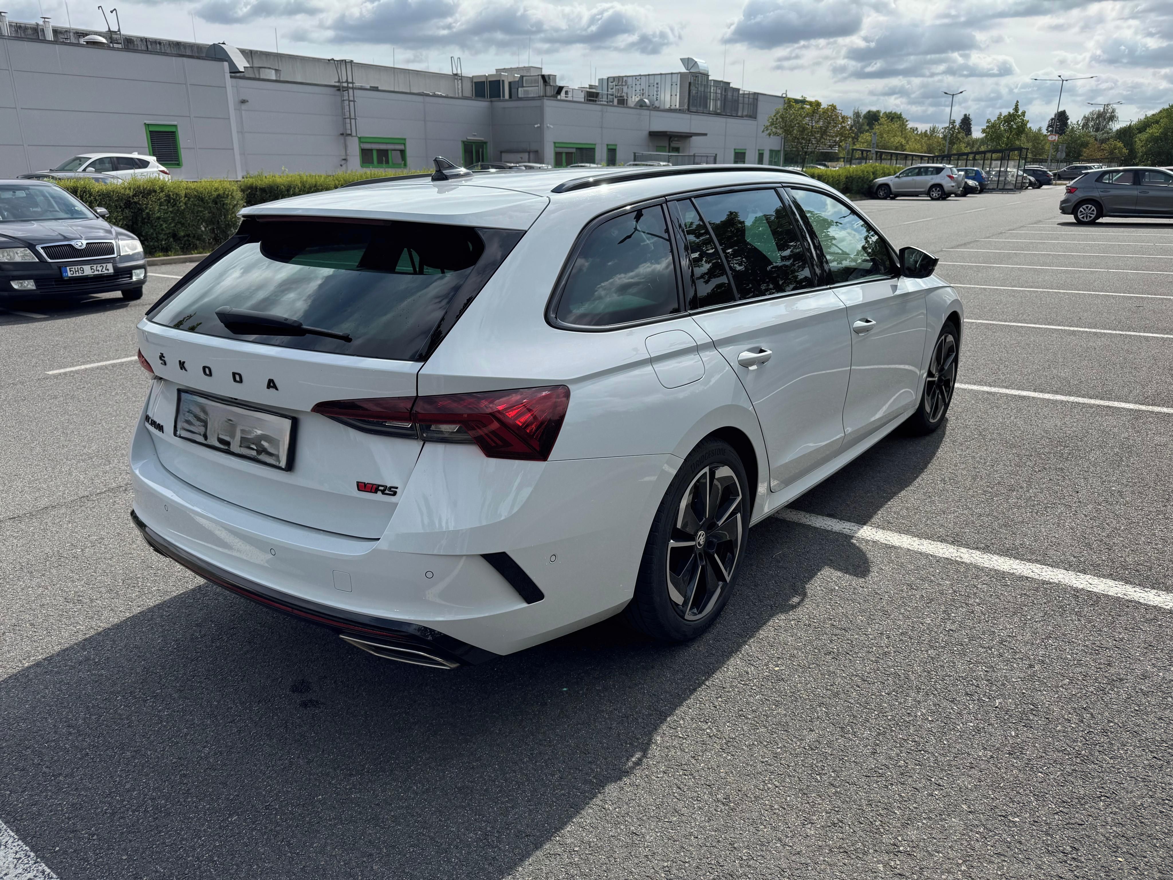 Škoda Octavia, Škoda Octavia RS Combi 2.0 TSI - fotka 5