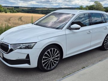 Exclusive Selection Facelift
