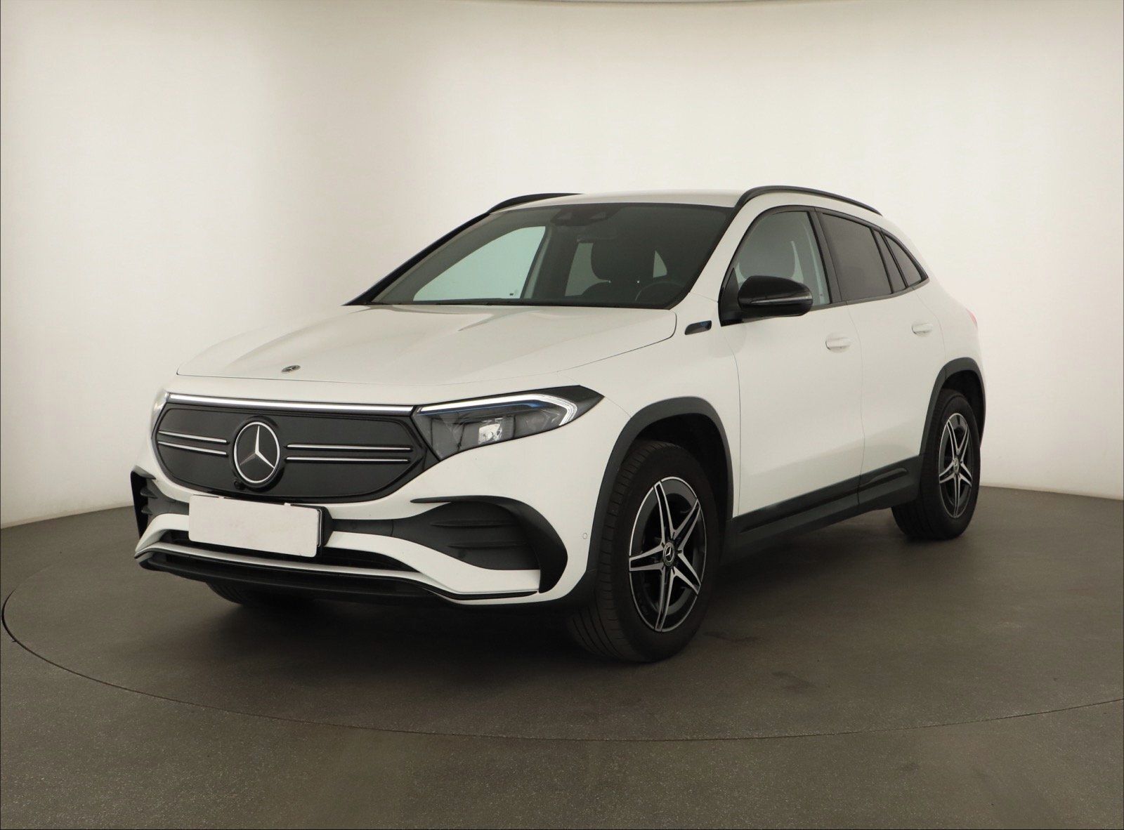 Mercedes-Benz EQA, EQA 250, SoH 98%, Automat - fotka 2