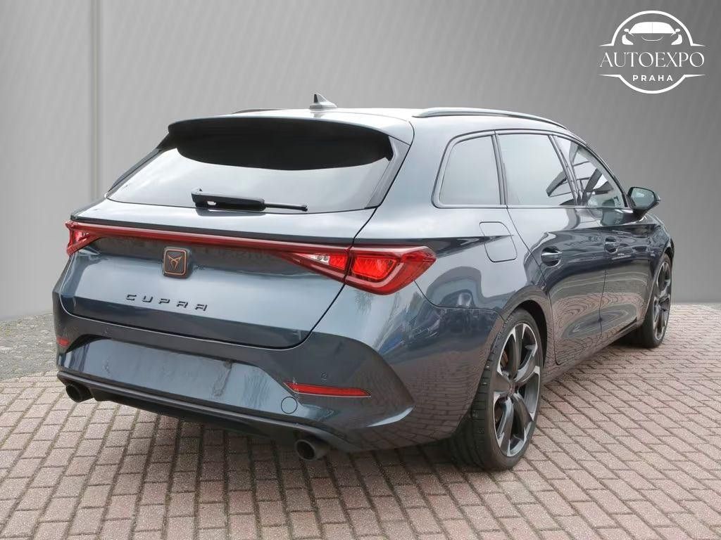 Cupra Leon, Sportstourer 2.0 TSI DSG - fotka 3