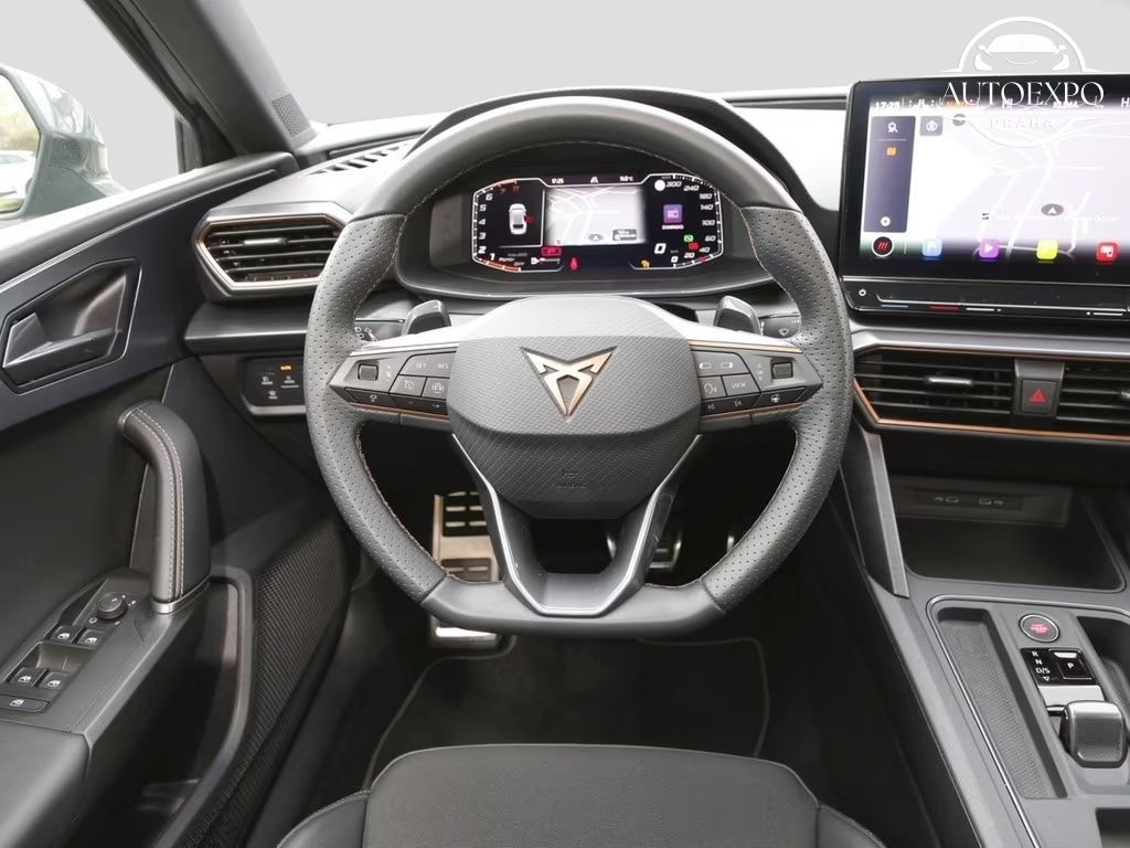 Cupra Leon, Sportstourer 2.0 TSI DSG - fotka 5