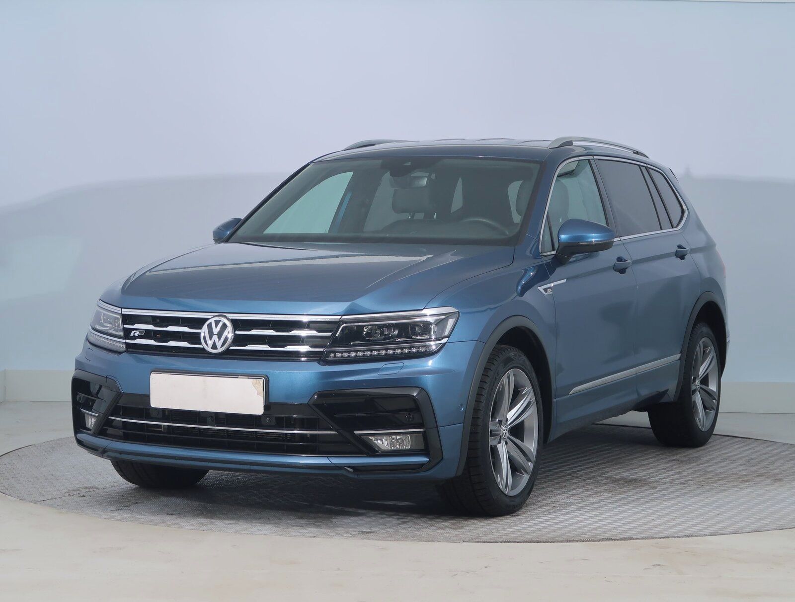 Volkswagen Tiguan Allspace, 2.0 TDI, R-Line, 4X4, Automat - fotka 2
