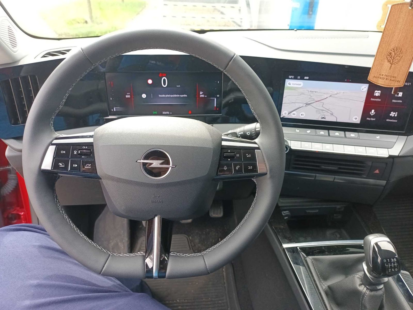 Opel Astra, 1.2 Turbo, Edition, ČR,1.maj - fotka 3