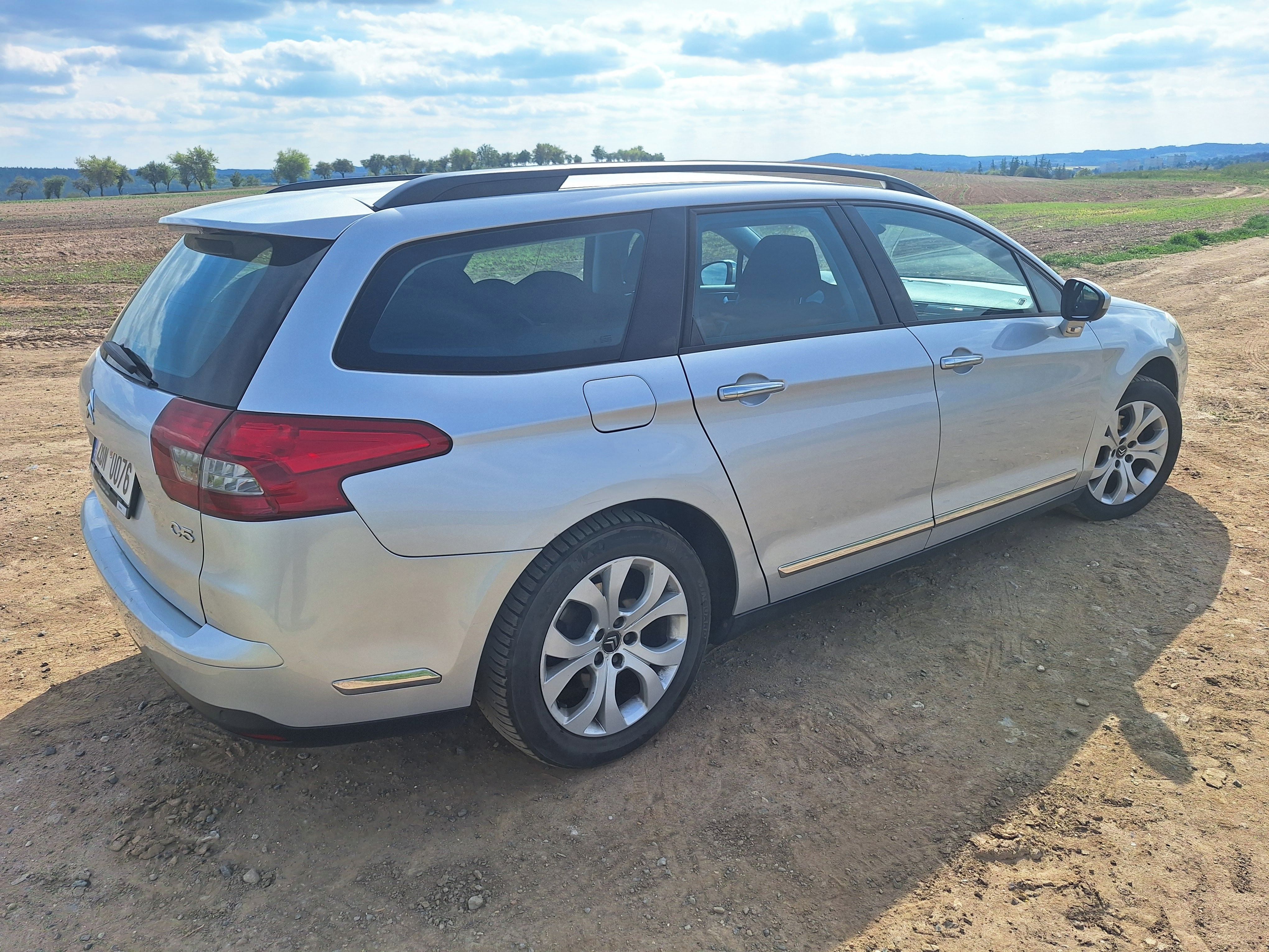 Citroën C5, 2.0, 120kW - fotka 5
