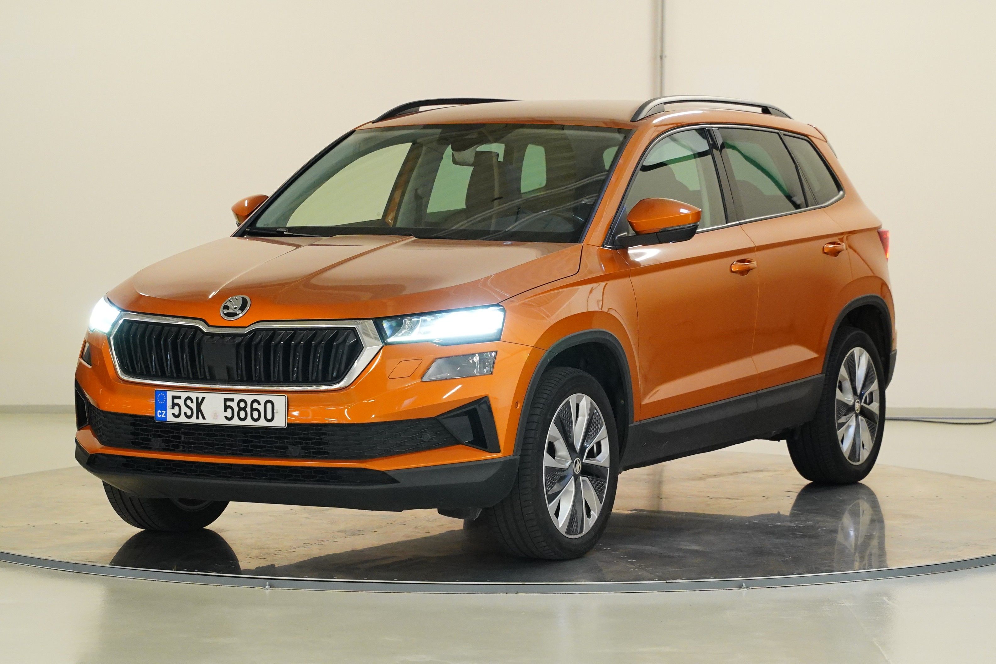 Škoda Karoq, 1.0TSI 81kw style
