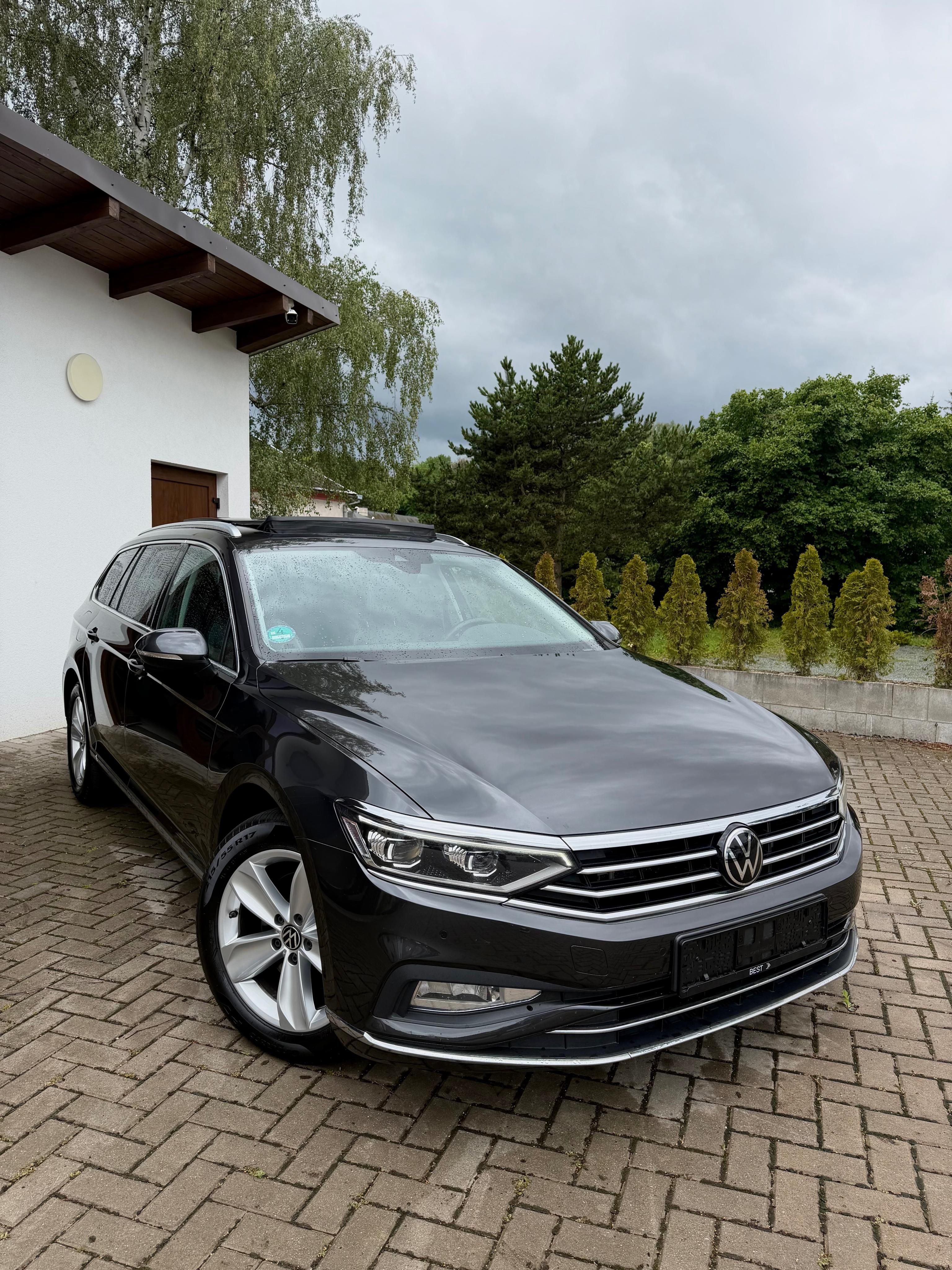 Volkswagen Passat, 2.0 TDI 147 kW MATRIX TAŽNÉ - fotka 3