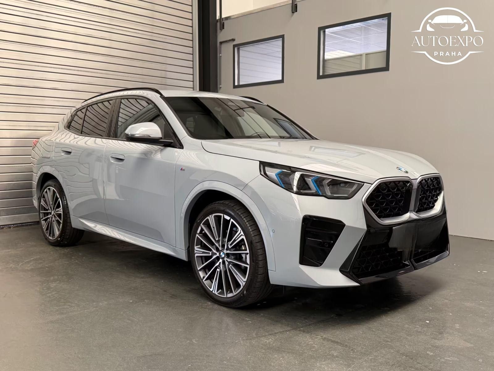 BMW X2, 20 d xDrive M Sport*360°KAMERA
