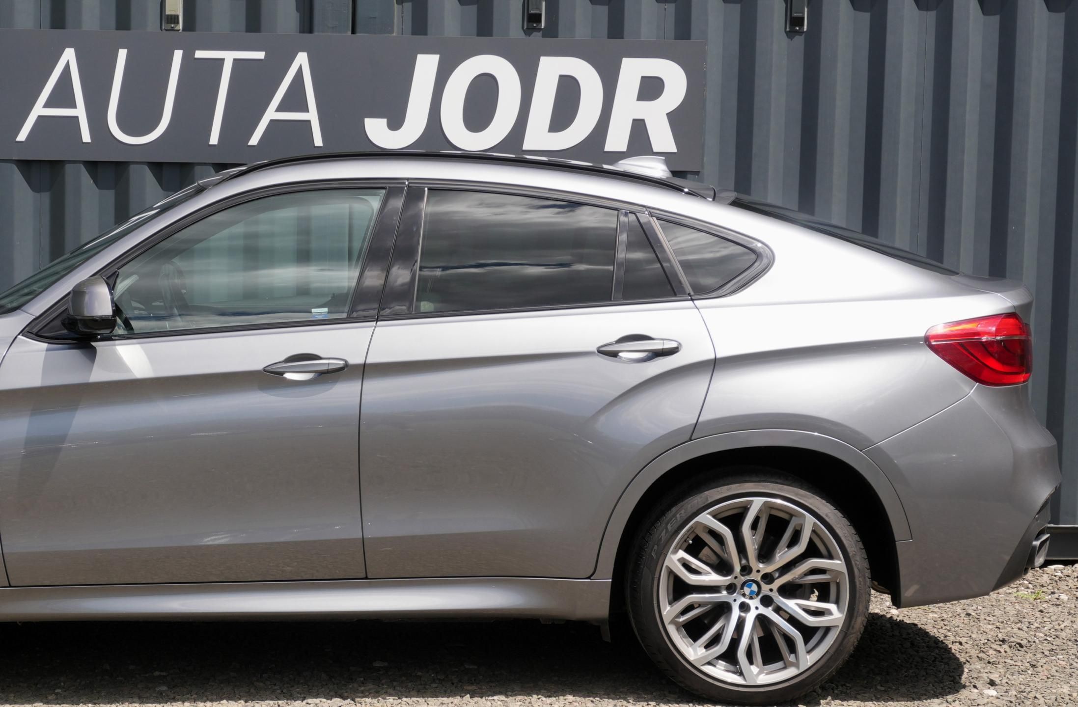 BMW X6, M50d, ČR, Tažné, Ventilace,H/K - fotka 3