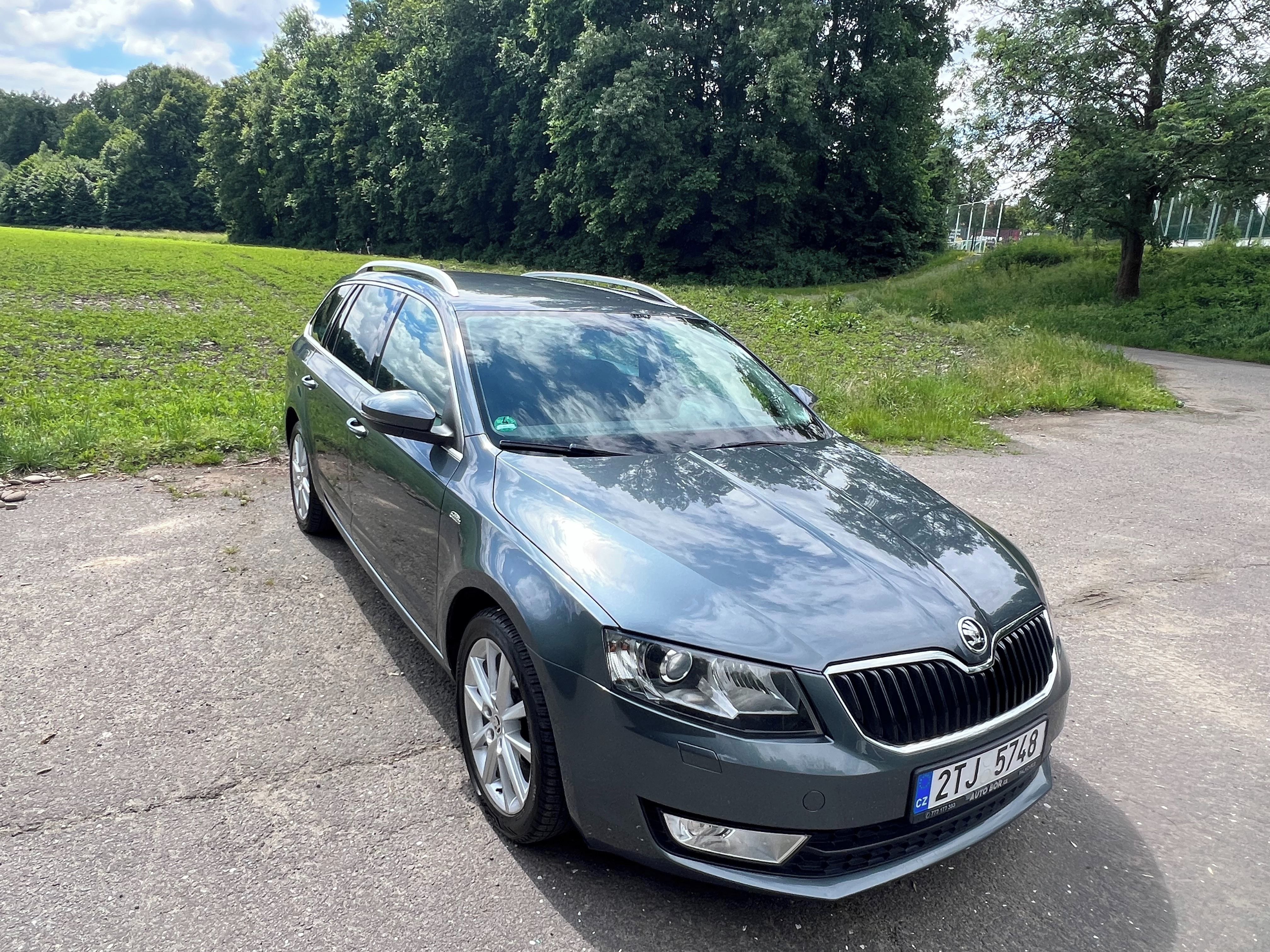 Škoda Octavia, Combi 1,4 TSI, Edition automat - fotka 4