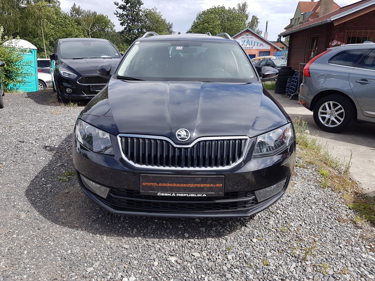 Škoda Octavia, 2.0TDi 110KW 4X4 NAVI EL. KUFR - fotka 2