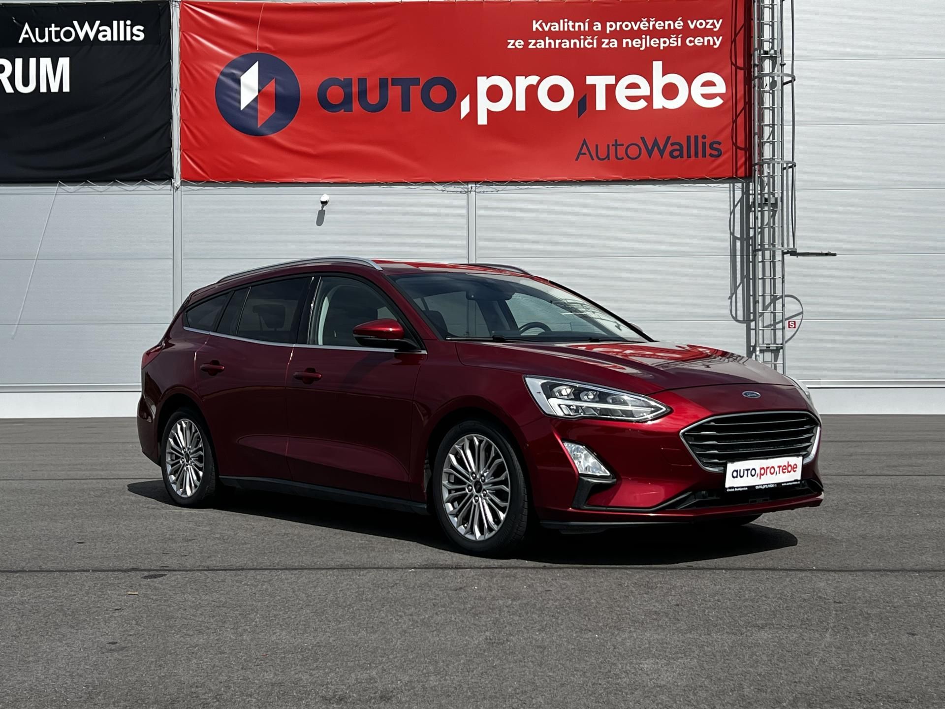 Ford Focus, 1.5 110kW LED, HEAD-UP, B&O,TZ - fotka 2