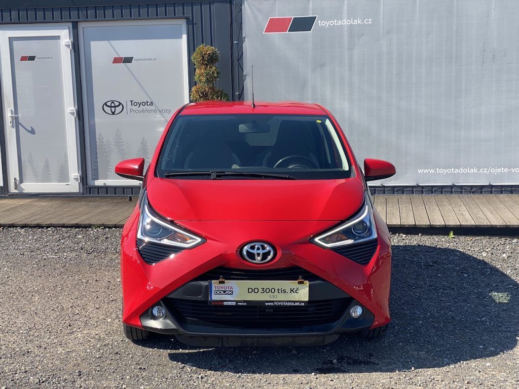 Toyota Aygo, 1.0i, ČR, X-play, 9tis km - fotka 3