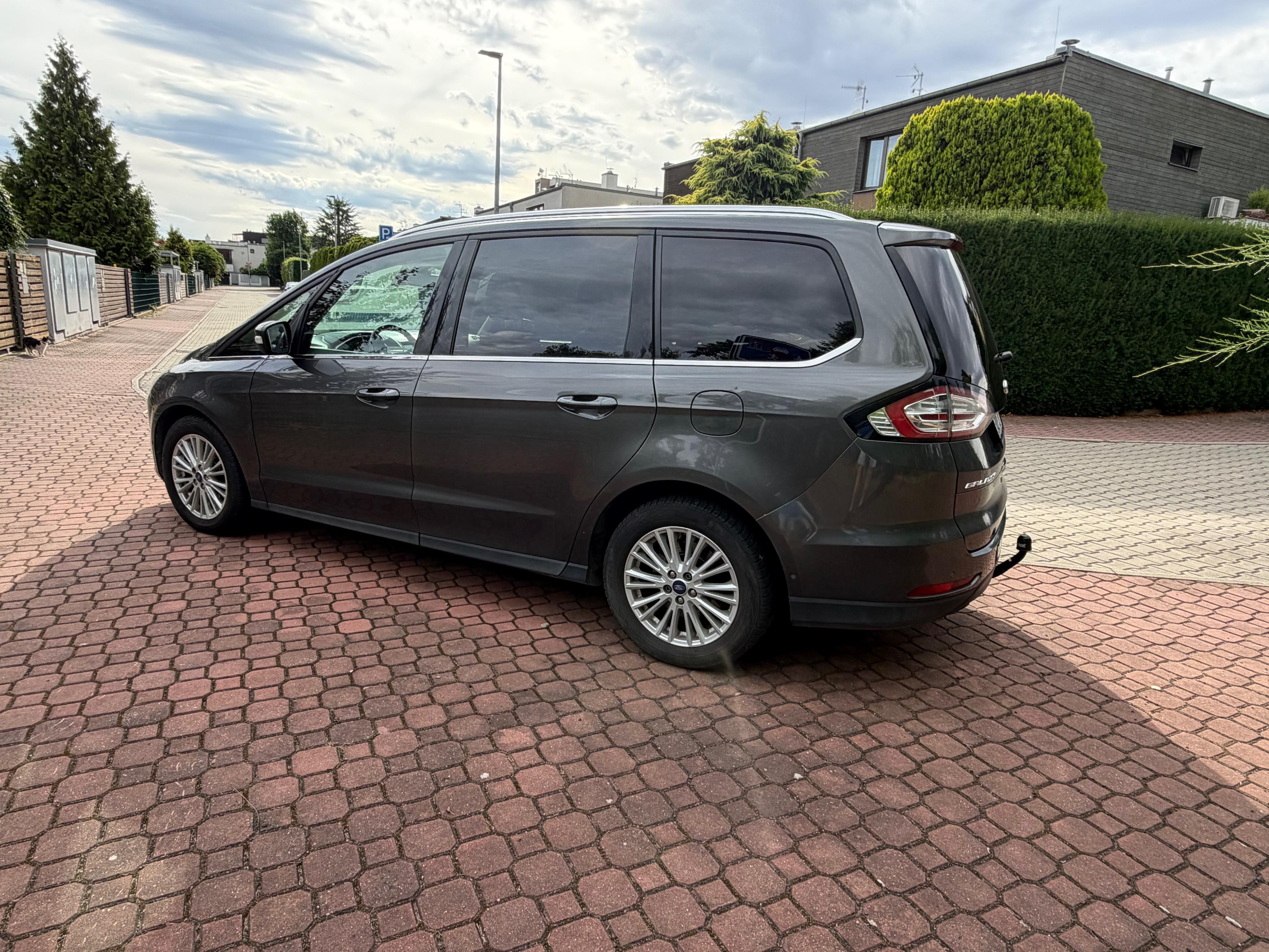 Ford Galaxy, 2.0TDCi 110kWAutomat 7míst - fotka 3