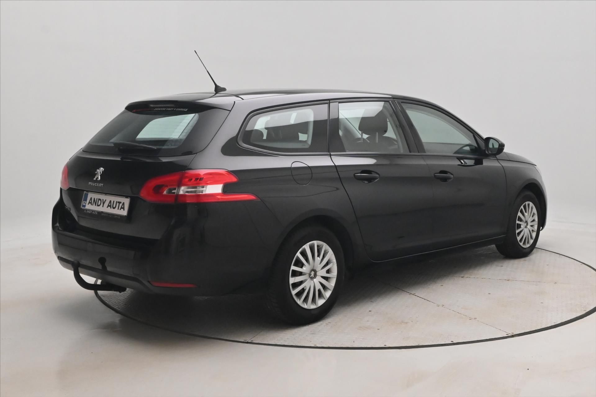 Peugeot 308, 1,6 BlueHDi 73kW tažné Záruka - fotka 5