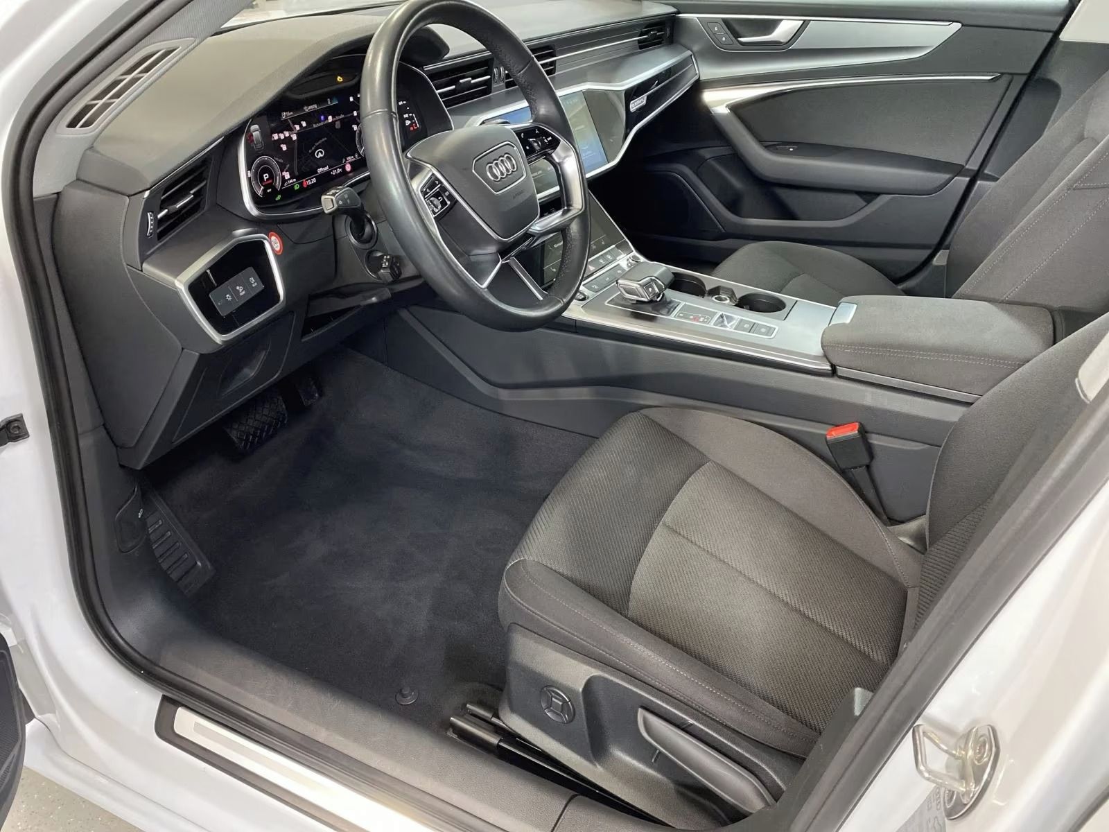 Audi A6 Avant, 50 TFSI e quattro*360° kamera* - fotka 6
