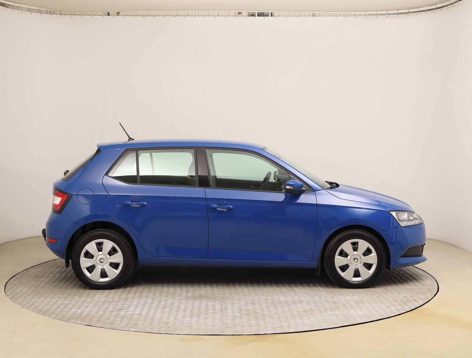 Škoda Fabia, 1.0, Klima - fotka 6