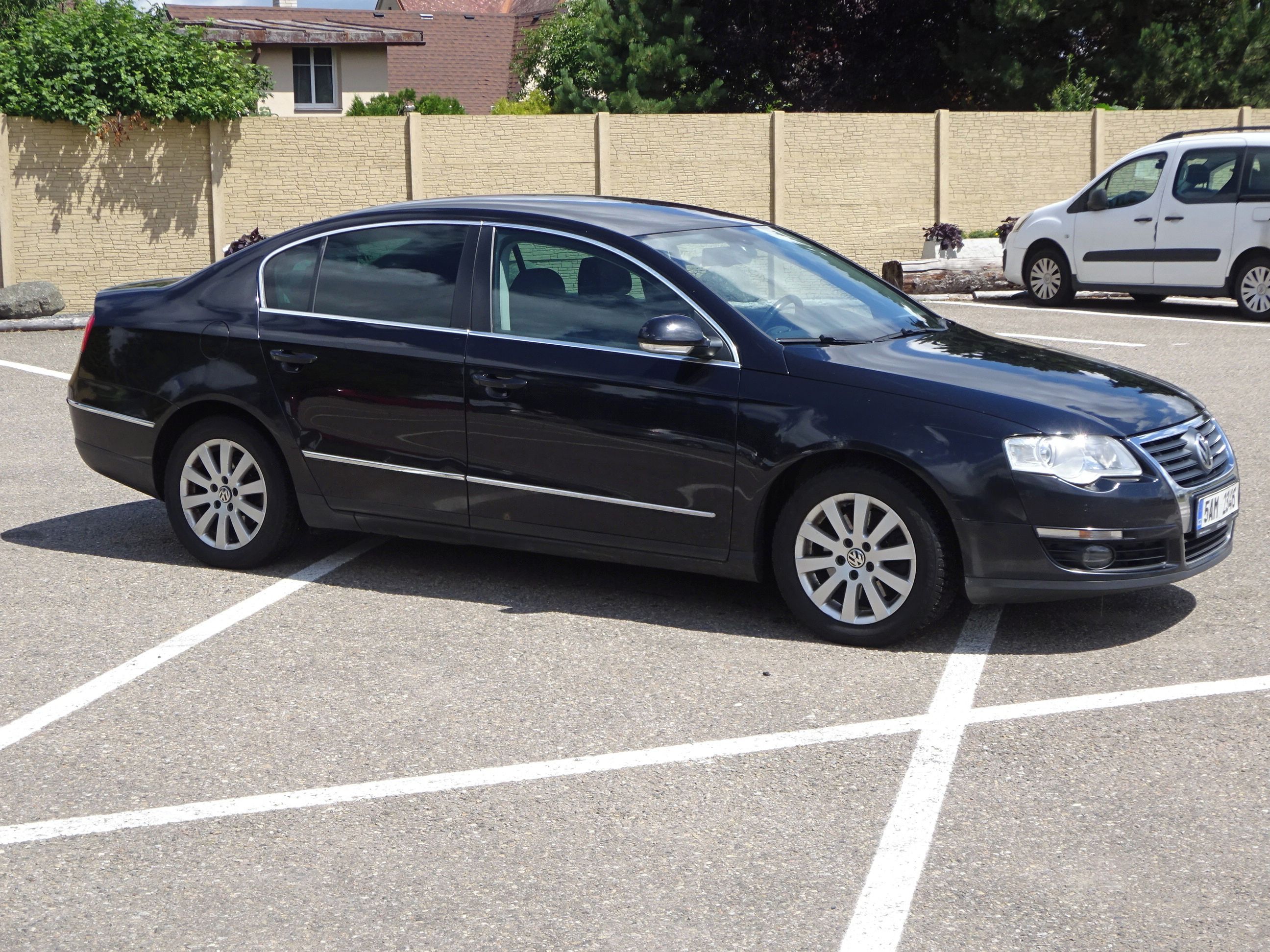 Volkswagen Passat, 1.6i - fotka 2