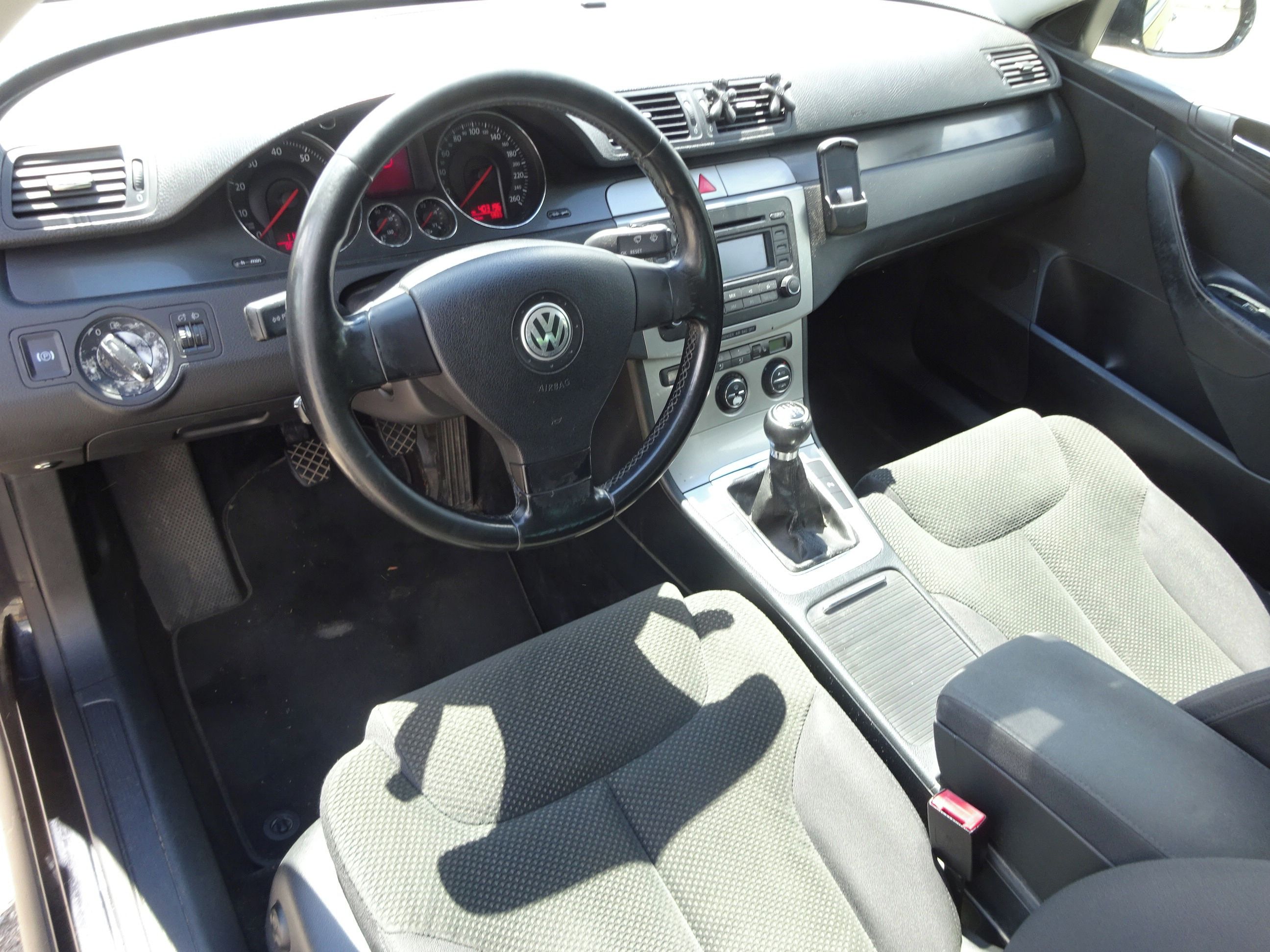 Volkswagen Passat, 1.6i - fotka 5