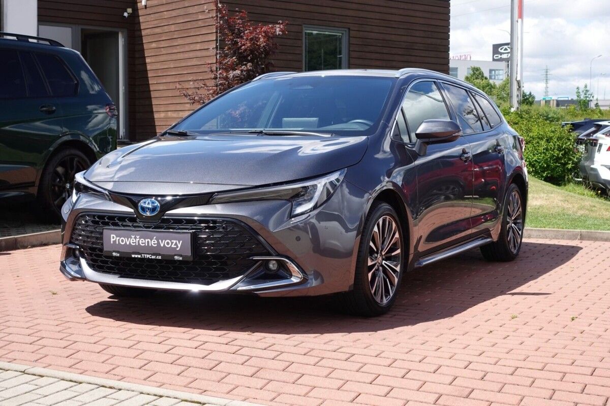 Toyota Corolla, 2.0HSD e-CVT Style