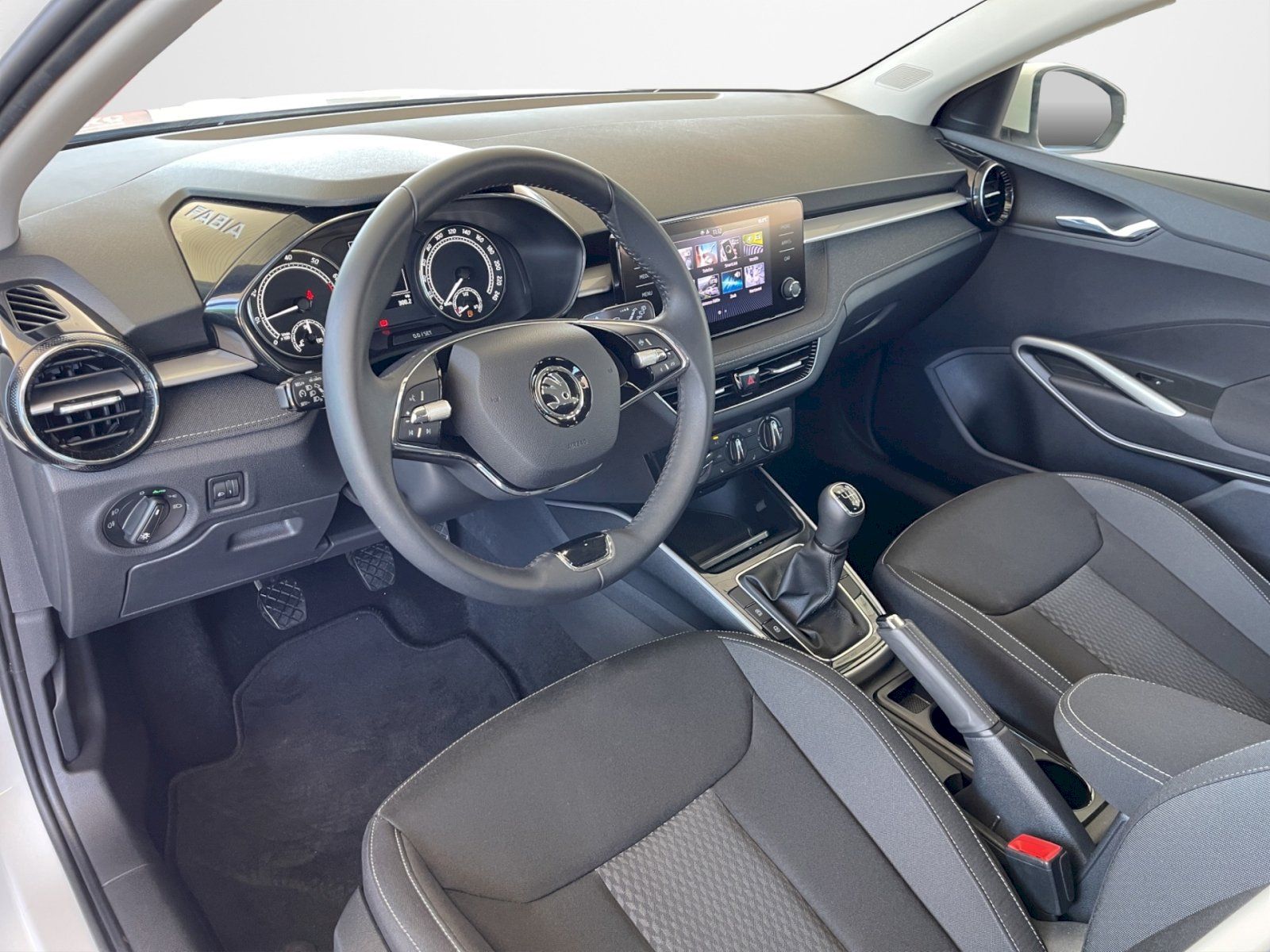 Škoda Fabia, 1.0 TSI 81kW Style Plus - fotka 5