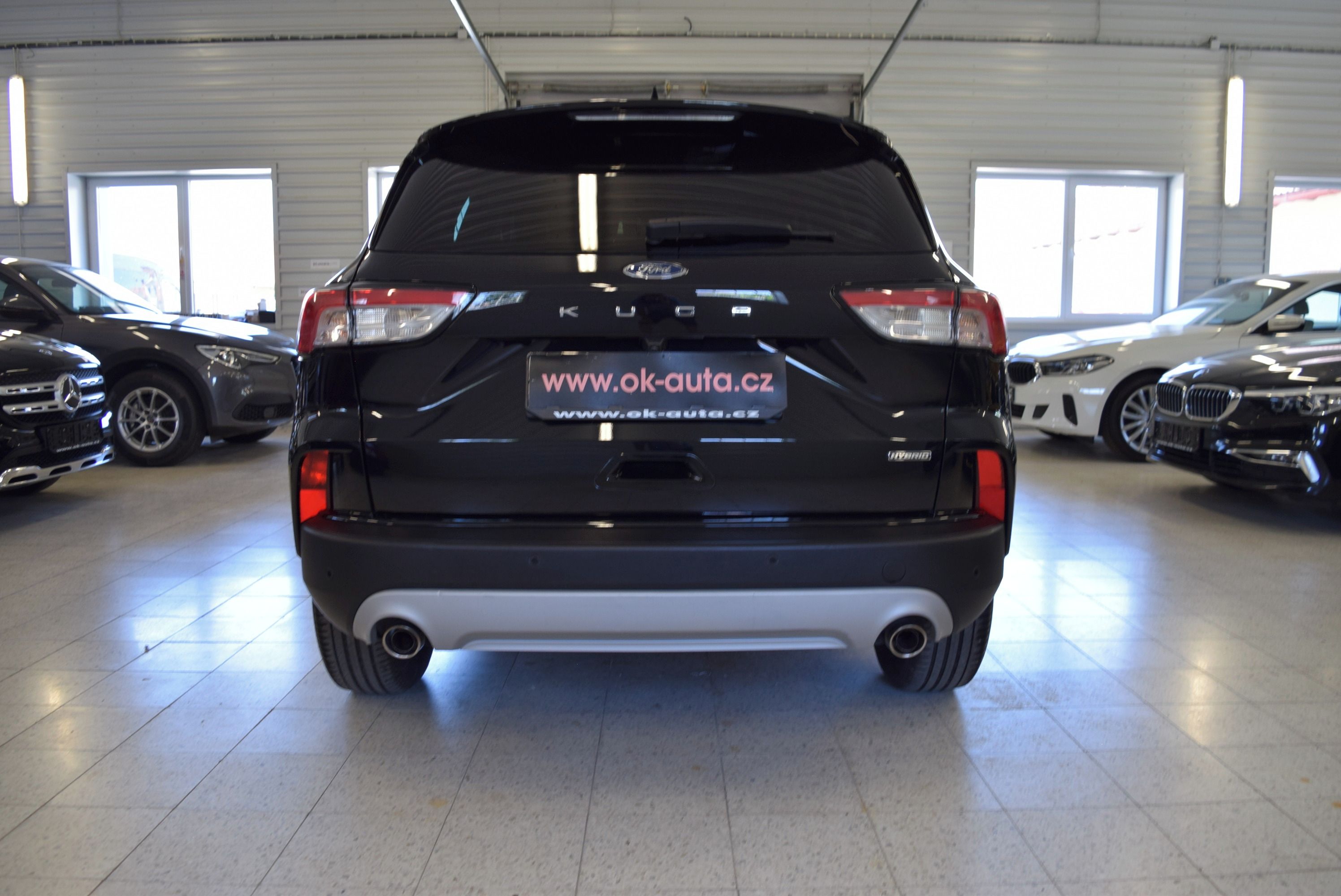 Ford Kuga, 2.5 HYBRID TITANIUM 2023-DPH - fotka 4