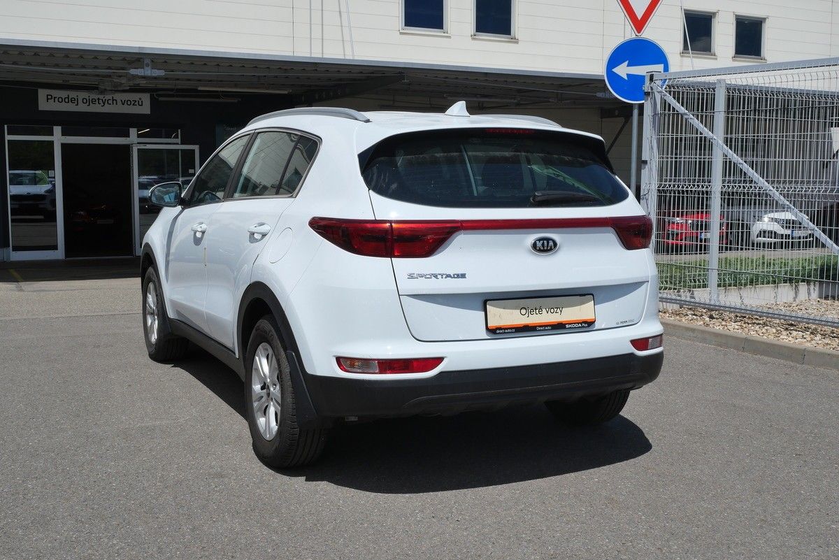 Kia Sportage, 1.6 GDi 97kW Active - fotka 4