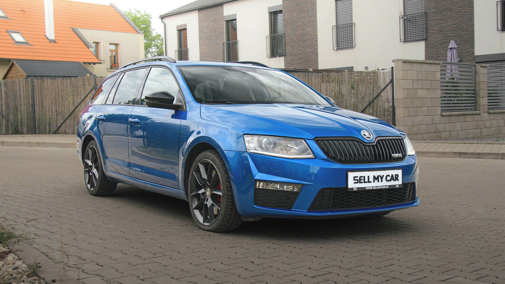 Škoda Octavia, RS 2,0TSI/135kW DSG ČR 2.Maj - fotka 3
