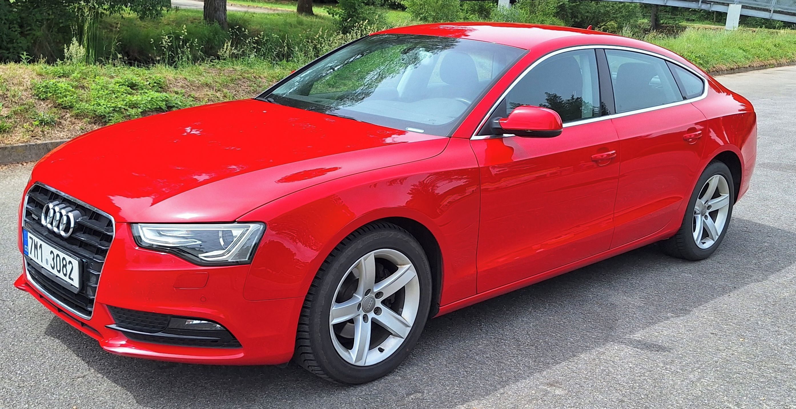 Audi A5, 2.0 TDI,140kw,nezávislé topení - fotka 2