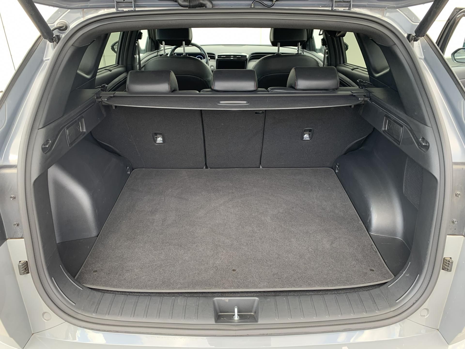 Hyundai Tucson, N LINE 1,6 T-GDi HEV 169kW - fotka 5